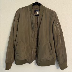 Army Green Bomber Jacket Medium